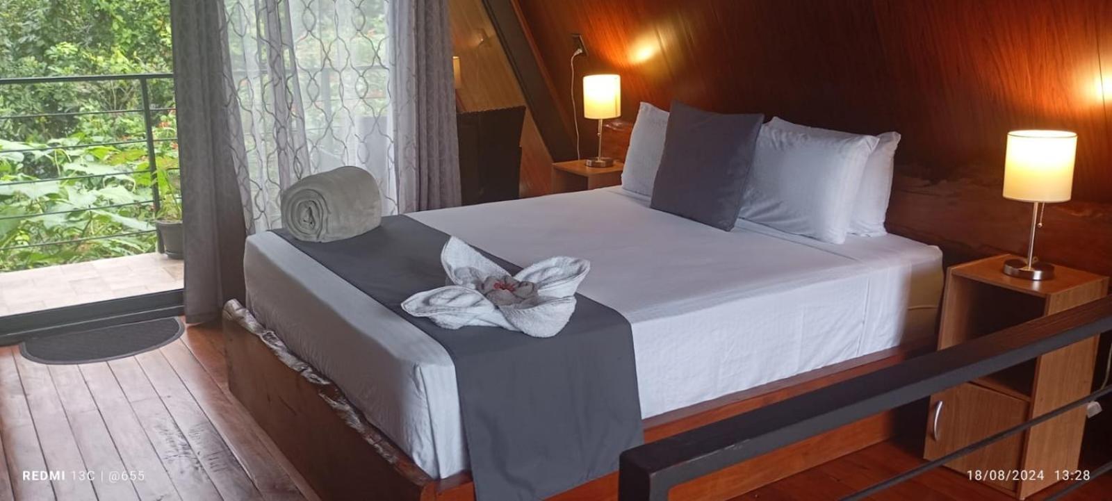 Yarumo Lodge, Rio Celeste Black Chalets Bijagua Extérieur photo