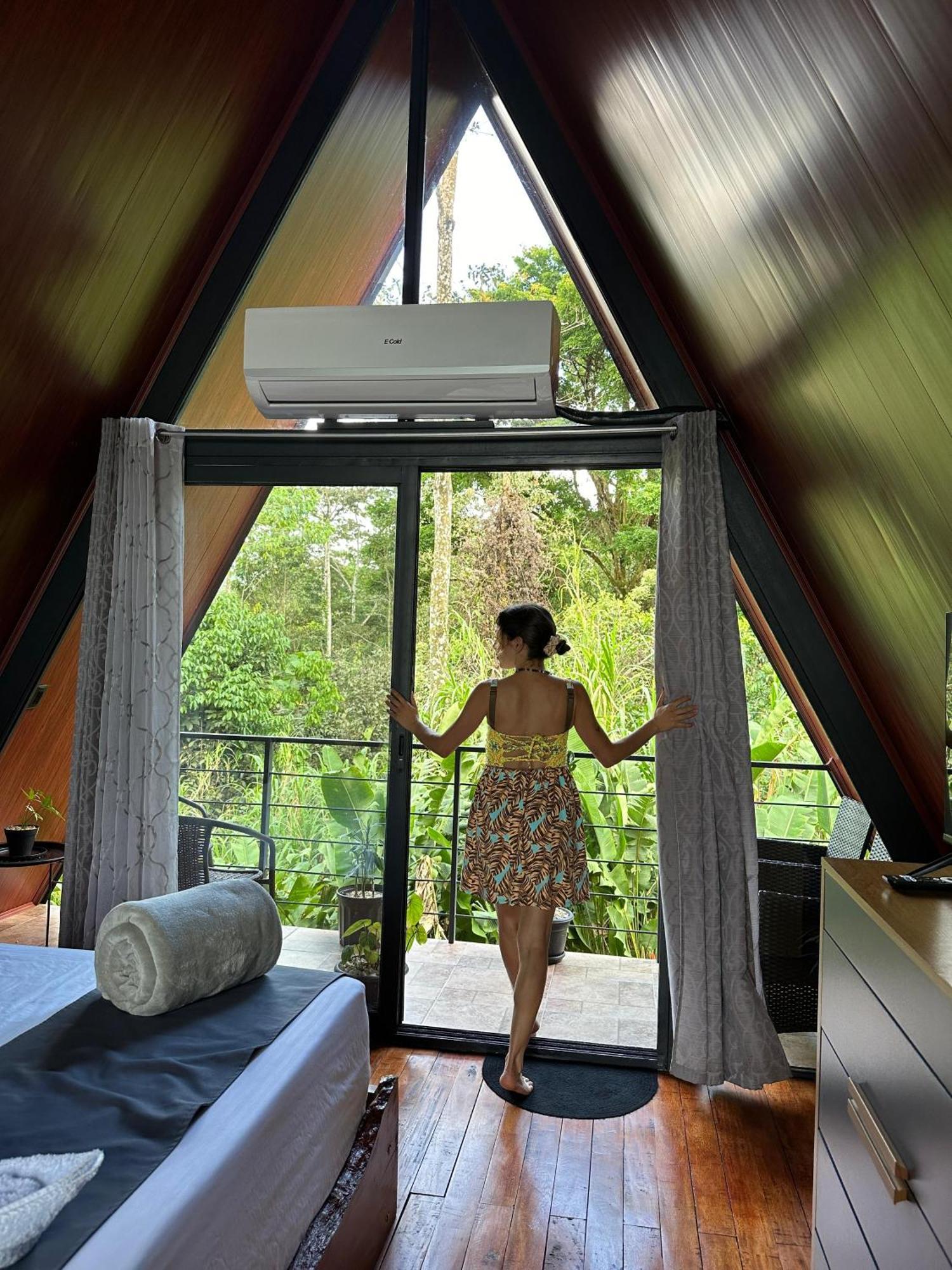 Yarumo Lodge, Rio Celeste Black Chalets Bijagua Extérieur photo